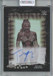 2025 Topps Chrome Cactus Jack WWE Tiffany Stratton Famed Phantoms Autographs #FPATIF