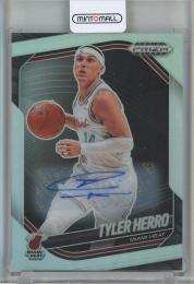 2024-25 Panini Prizm Black Basketball Tyler Herro Autographs Prizms Silver #88 Maiami Heat