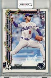 2025 Topps Holiday Roki Sasaki Base RC #H23