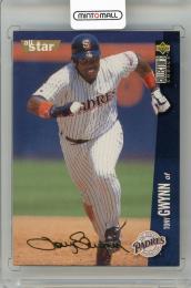 1996 UPPER DECK Collector's Choice Tony Gwynn Gold Signature #290 San Diego Padres