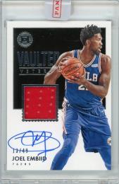 2017-18 PANINI Encased Joel Embiid Vaulted Veteran Materials Signatures 49枚限定【13/49】Philadelphia 76ers