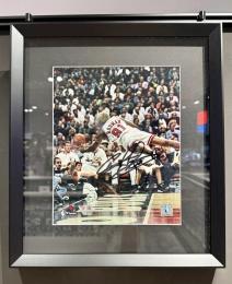 デニス・ロッドマン 直筆サイン入りフォト 8×10 【Fanatics社証明付き】 Dennis Rodman Chicago Bulls