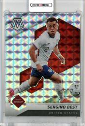 2021-22 Panini Mosaic Road To World Cup United States Sergino Dest Silver Mosaic