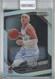 2024-25 Panini Prizm Black Tyler Herro  Autographs Silver #88 Miami Heat
